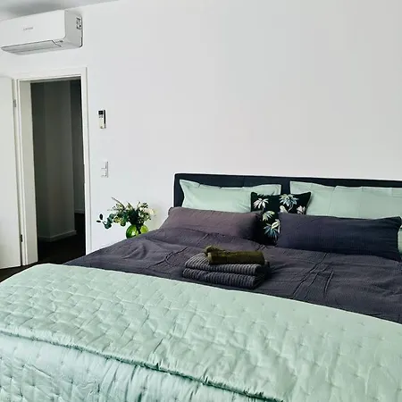 Apartment Center Dusseldorf