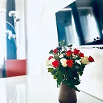 Apartament Center *