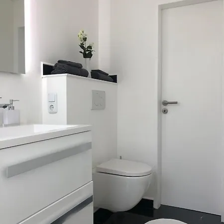 Apartment Center